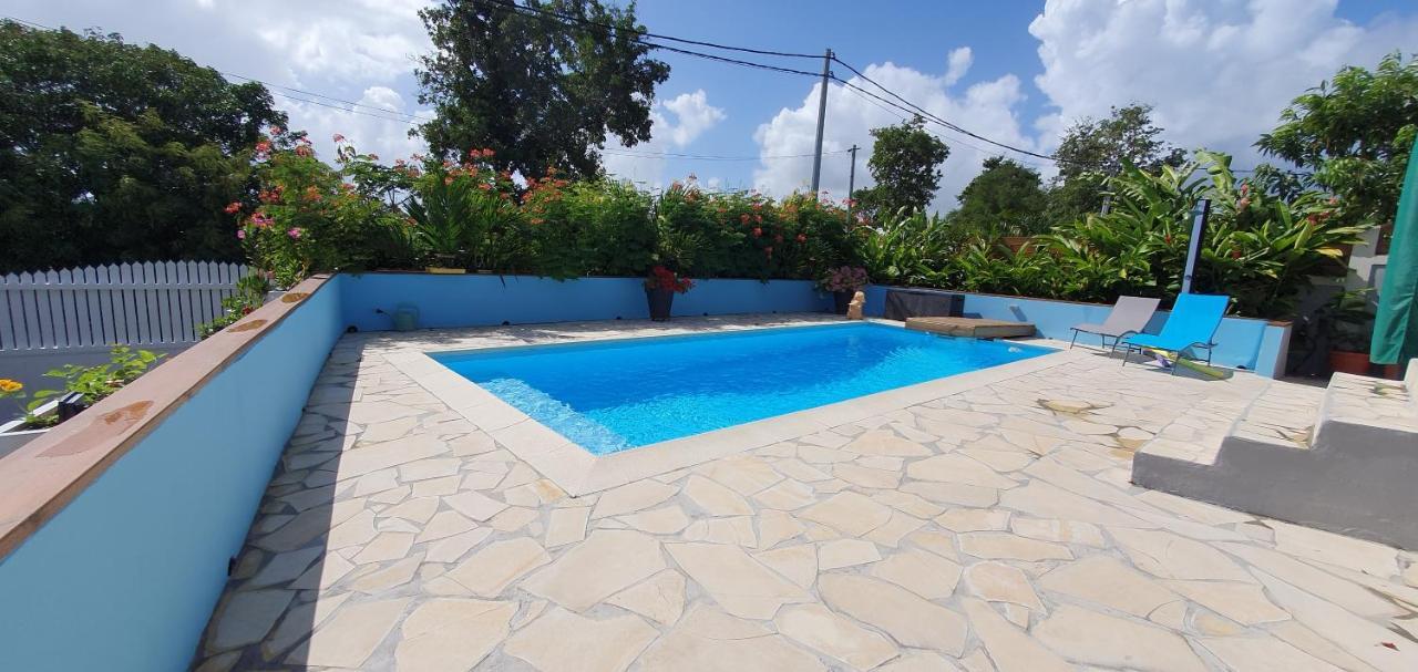 "Chez Claudia "Charmant Logement Avec Jacuzzi Privatif En Toute Intimite Sur Belle Terrasse Exterieure En Bois Et Piscine Courcelles Extérieur photo