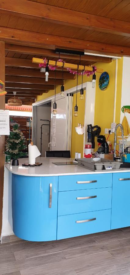 "Chez Claudia "Charmant Logement Avec Jacuzzi Privatif En Toute Intimite Sur Belle Terrasse Exterieure En Bois Et Piscine Courcelles Extérieur photo