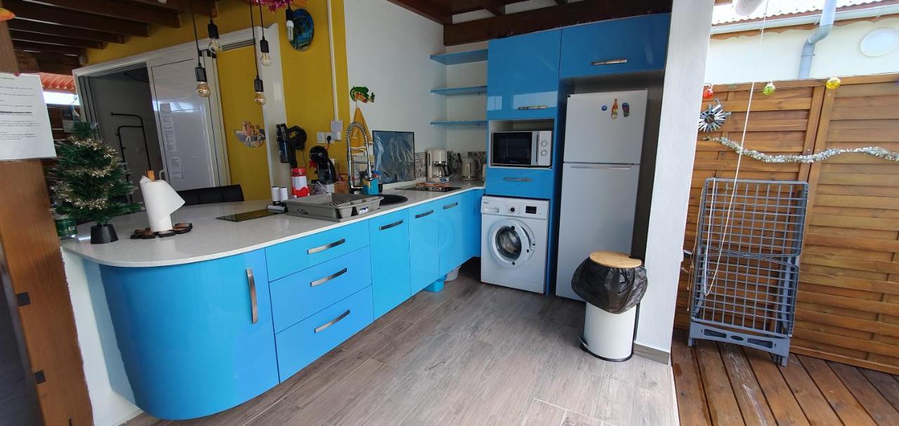 "Chez Claudia "Charmant Logement Avec Jacuzzi Privatif En Toute Intimite Sur Belle Terrasse Exterieure En Bois Et Piscine Courcelles Extérieur photo