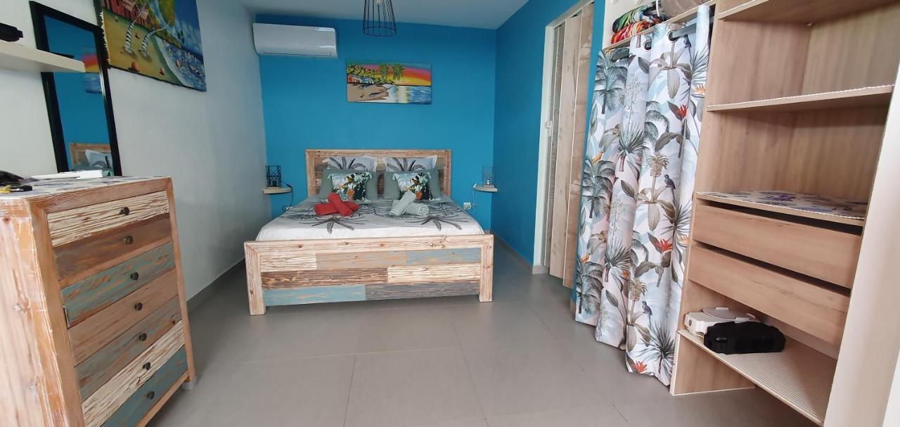 "Chez Claudia "Charmant Logement Avec Jacuzzi Privatif En Toute Intimite Sur Belle Terrasse Exterieure En Bois Et Piscine Courcelles Extérieur photo